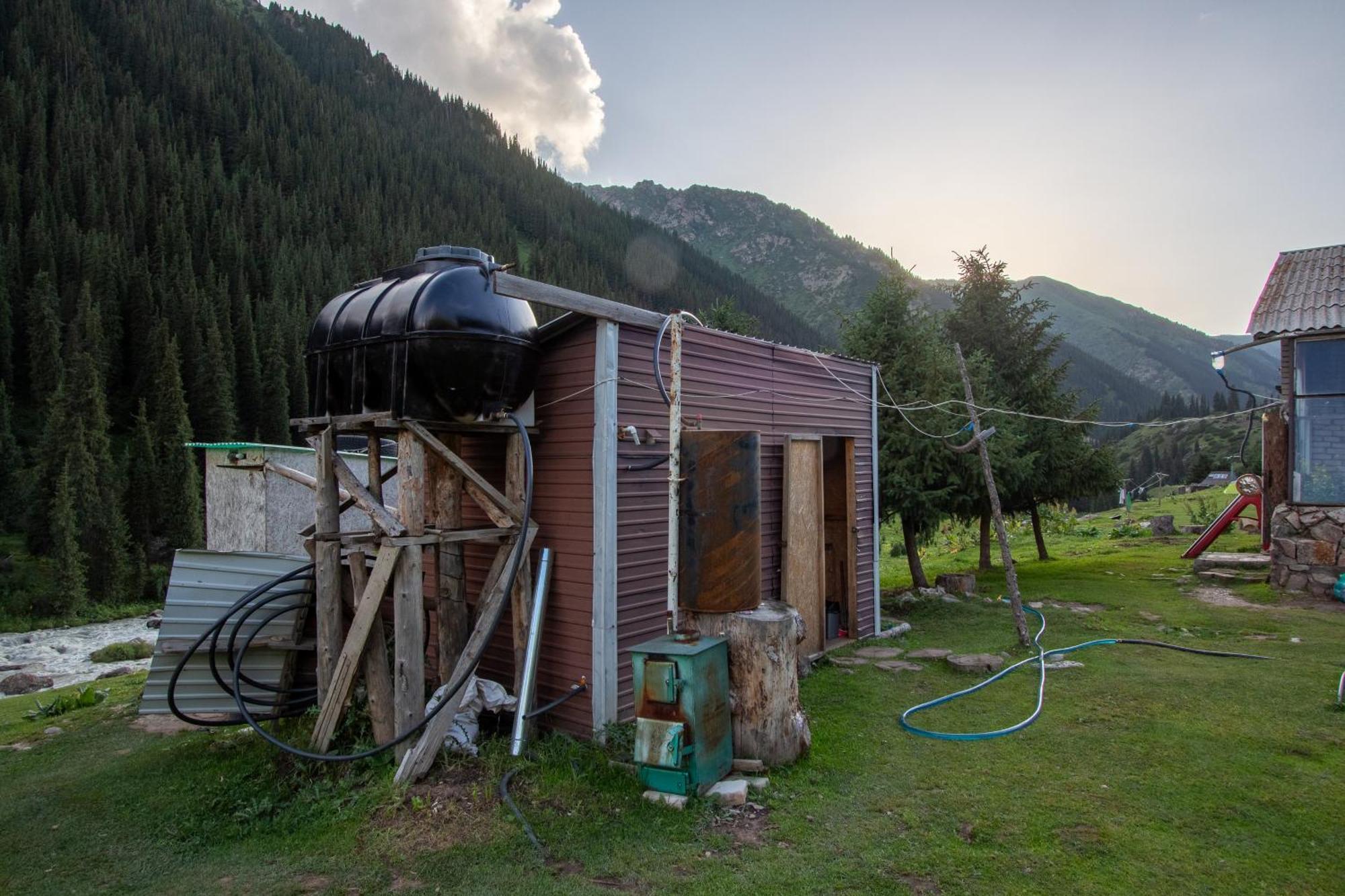 Hotel Eco Yurt Camp Arashan à Teploklyuchenka Extérieur photo